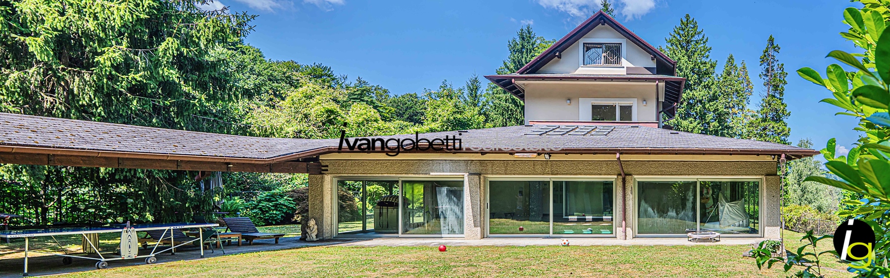 Stresa Lago Maggiore collinare villa con piscina coperta, parco e dependance<br/><span>Codice prodotto: 681939